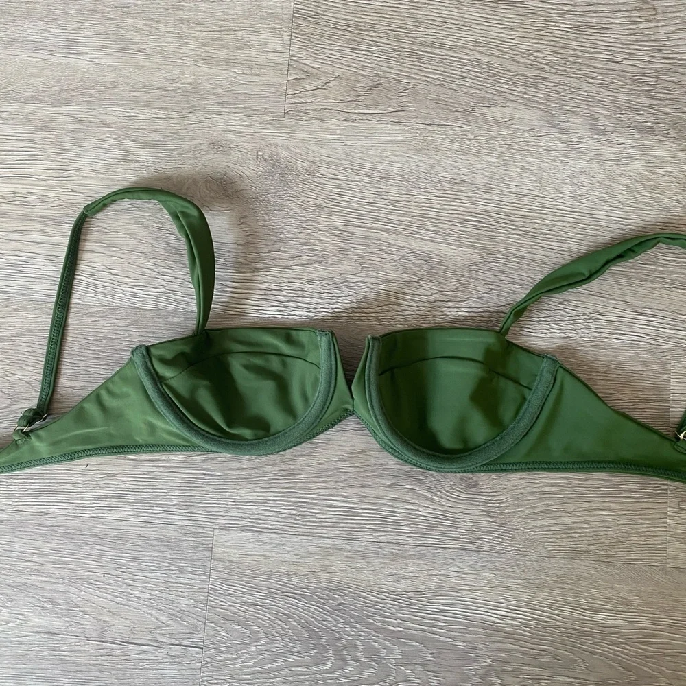 Monday Swimwear Clovelly Bikini Top